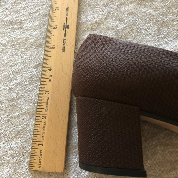 Vaneli women's brown shoes. - Picture 5 of 5